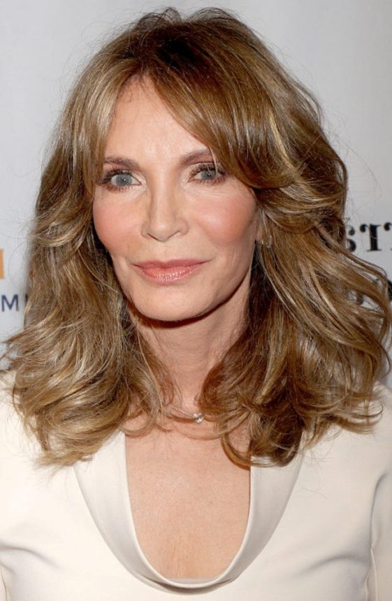 17 Gorgeous Hairstyles That Make You Look 10 Years Younger 17 Gorgeous Hairstyles That Make You Look 10 Years Younger