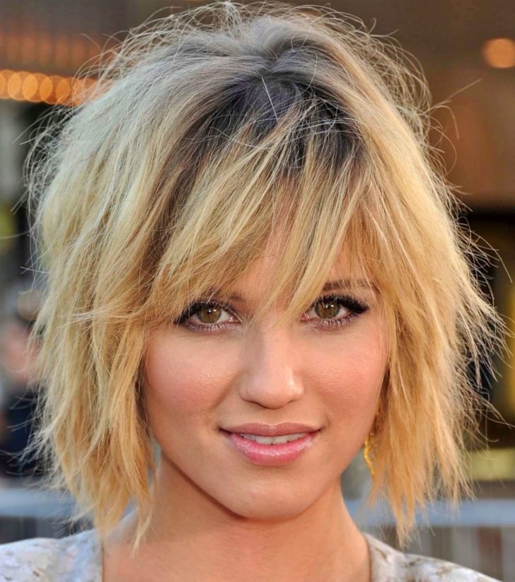 13 Short Shag Haircuts to Try Out Today
